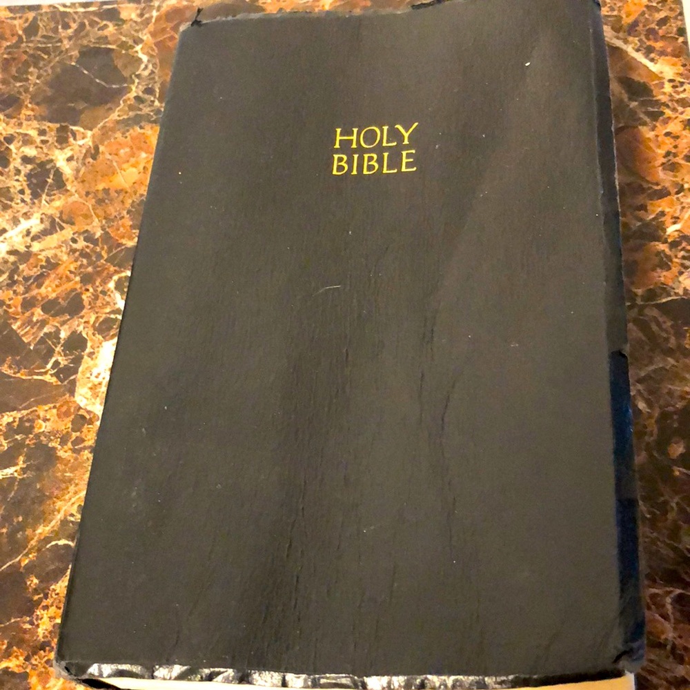 NKJV Giant Print Bible Brown Tan Leather Words of Christ in Red